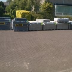 Bestratingsmateriaal MBI klaar voor verwerking - Hoveniersbedrijf C.K. van Mourik