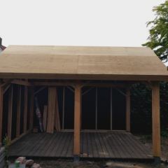 Tuinschuur / kapschuur in opbouw - Hoveniersbedrijf C.K. van Mourik West Betuwe, Tiel, Culemborg, Geldermalsen, Buren