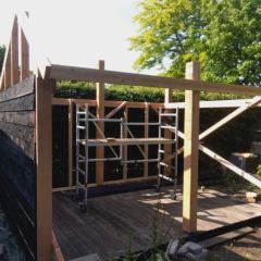 Wanden en staanders voor de kapschuur in aanbouw - Hoveniersbedrijf C.K. van Mourik West Betuwe, Tiel, Culemborg, Geldermalsen, Buren