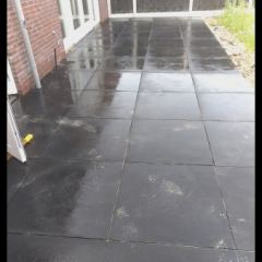 Aanleg van terras met betontegels 80 x 80 Schellevis Oud Hollands - Hoveniersbedrijf C.K. van Mourik Buurmalsen West-Betuwe Buren Tiel Culemborg