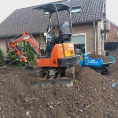 Laden en transporteren van Repac (ook wel breekpuin of menggranulaat) - Hoveniersbedrijf C.K. van Mourik Buurmalsen, West-Betuwe, Buren, Tiel, Beusichem, Culemborg, Meteren, Tricht, Deil, Asch, Zoelen, Zoelmond, Avezaath, Erichem, Geldermalsen,