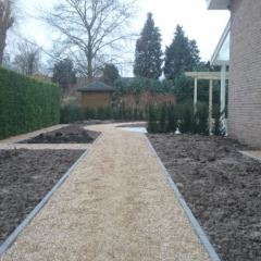 Pad van Gravio D\'or split 5/8 - Hoveniersbedrijf C.K. van Mourik